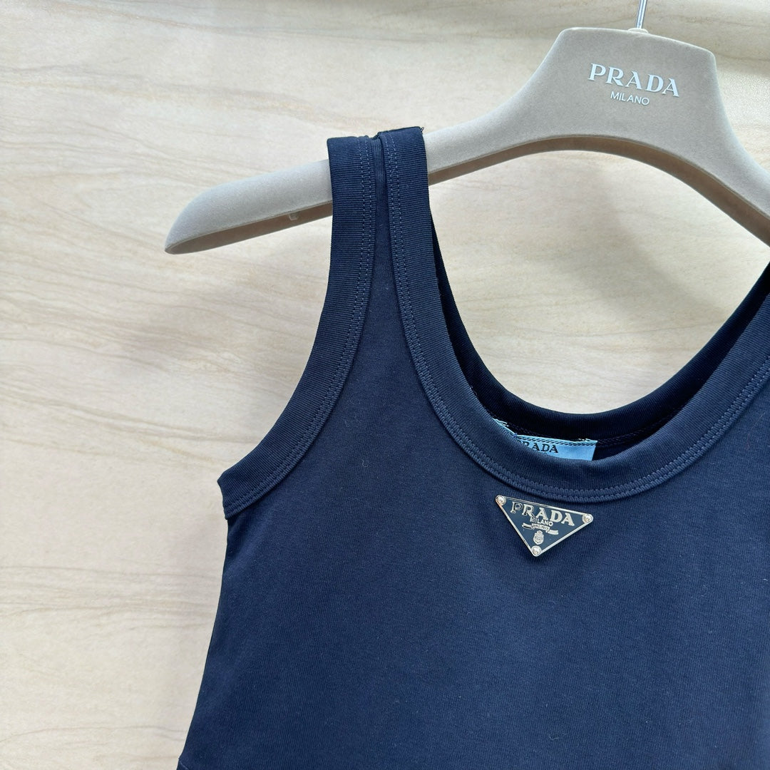 PRADA 26S CREW NECK TANK TOP 657
