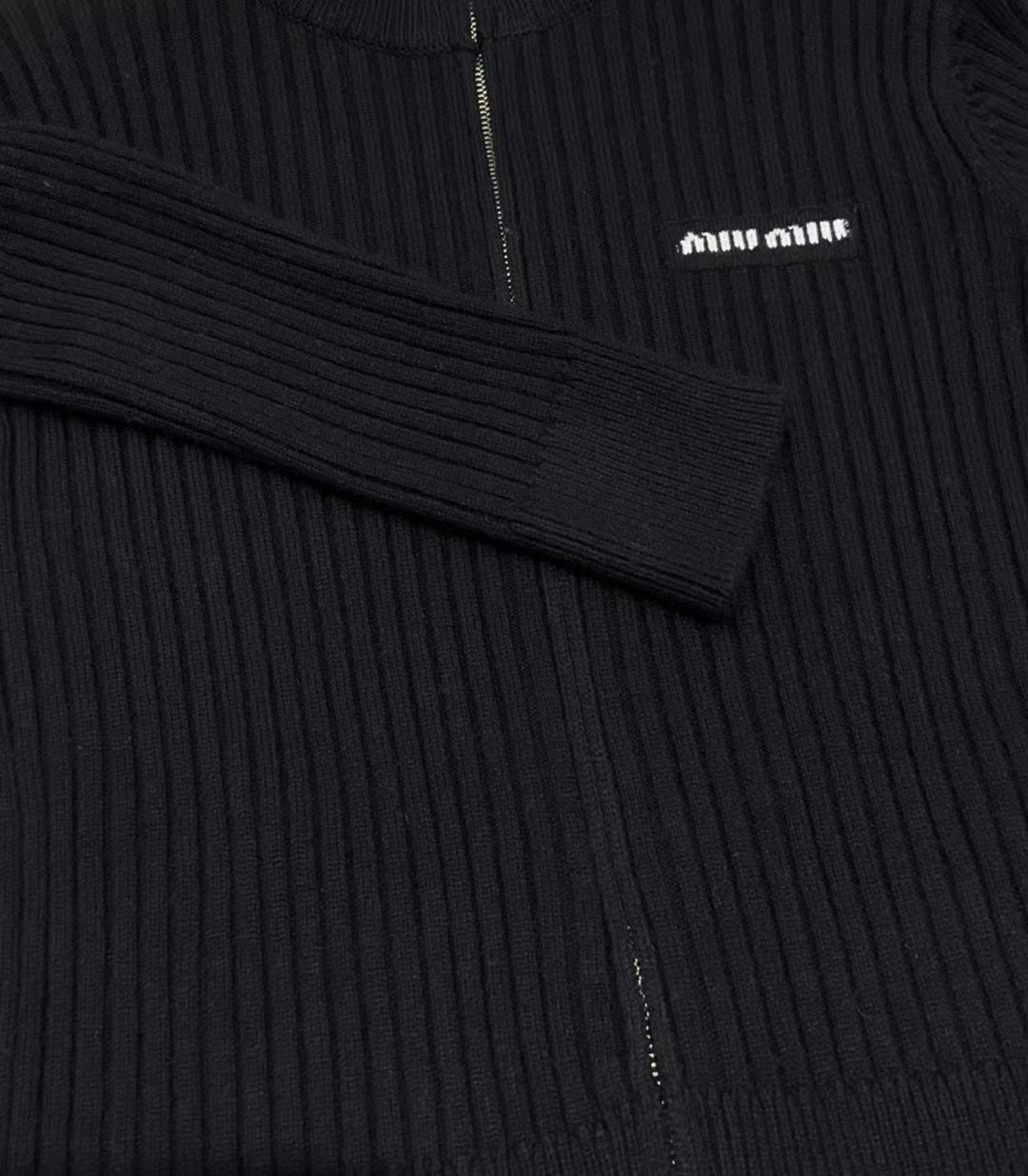 MIUMIU PULLOVER SWEATER STYLE 312