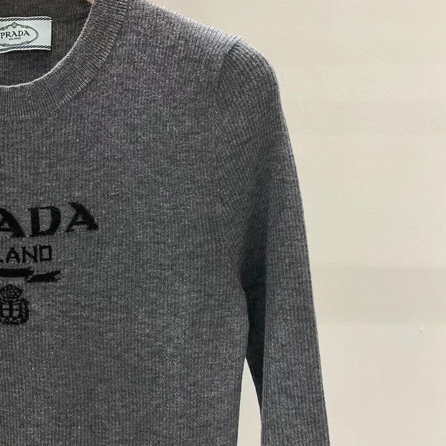 PRADA CREWNECK KNIT TOP STYLE 10