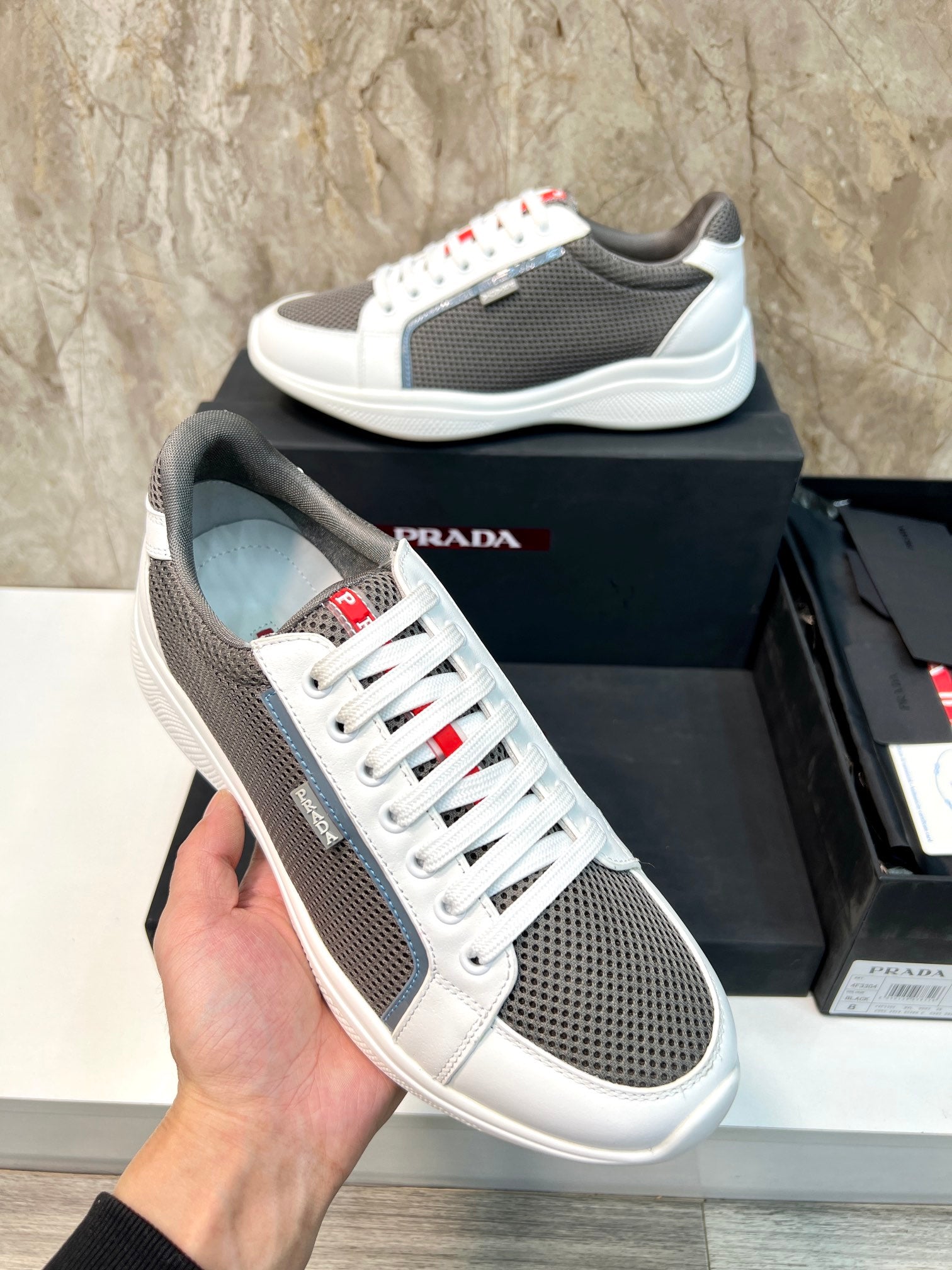 PRA SNEAKER WHITE CALFSKIN AND WOOD BROWN MESH FABRIC
