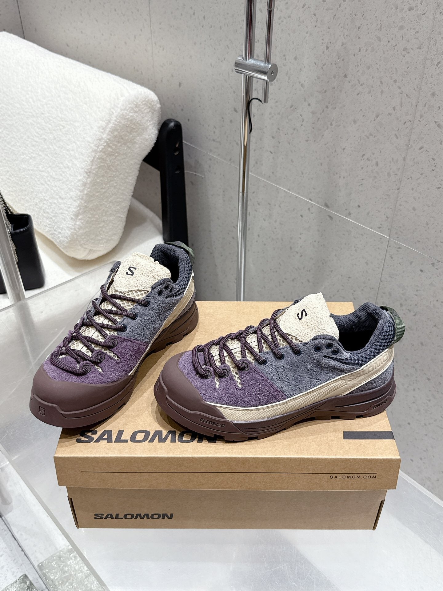ALO 25S SALOMON AERO GLIDE 3 IN PURPLE AND GREY SUEDE
