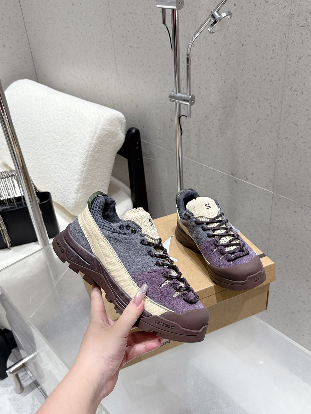 ALO 25S SALOMON AERO GLIDE 3 IN PURPLE AND GREY SUEDE
