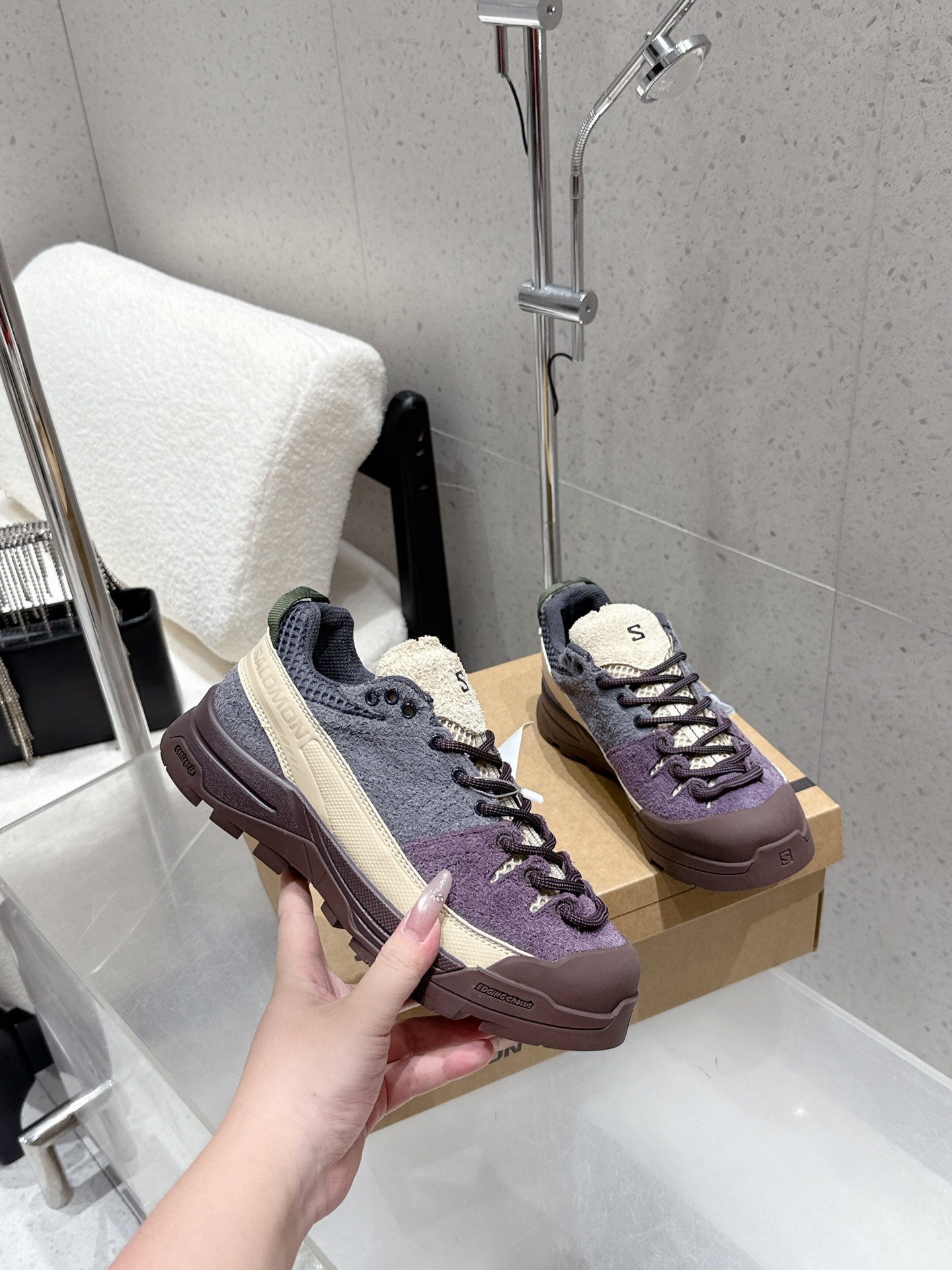 ALO 25S SALOMON AERO GLIDE 3 IN PURPLE AND GREY SUEDE