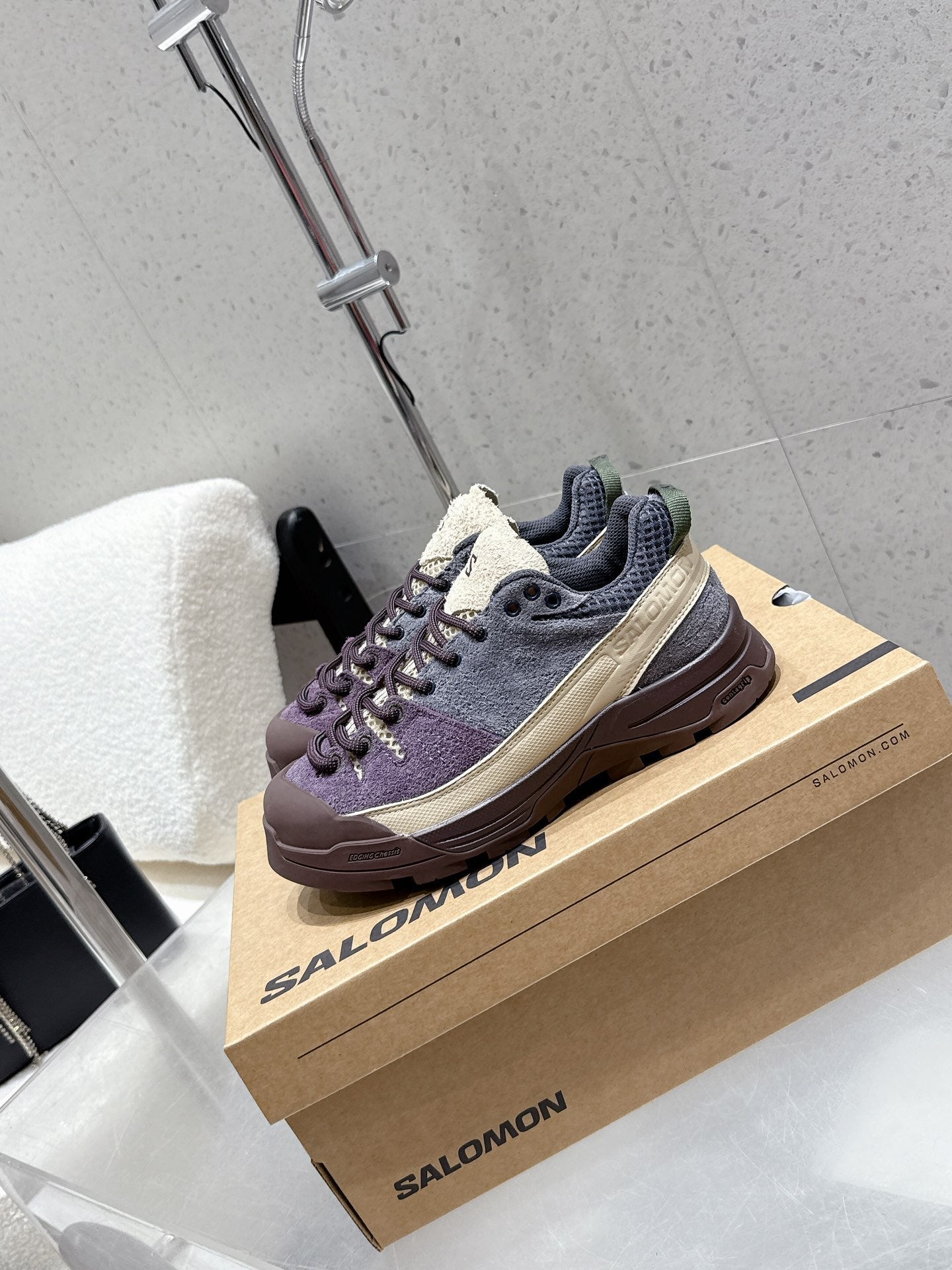 ALO 25S SALOMON AERO GLIDE 3 IN PURPLE AND GREY SUEDE