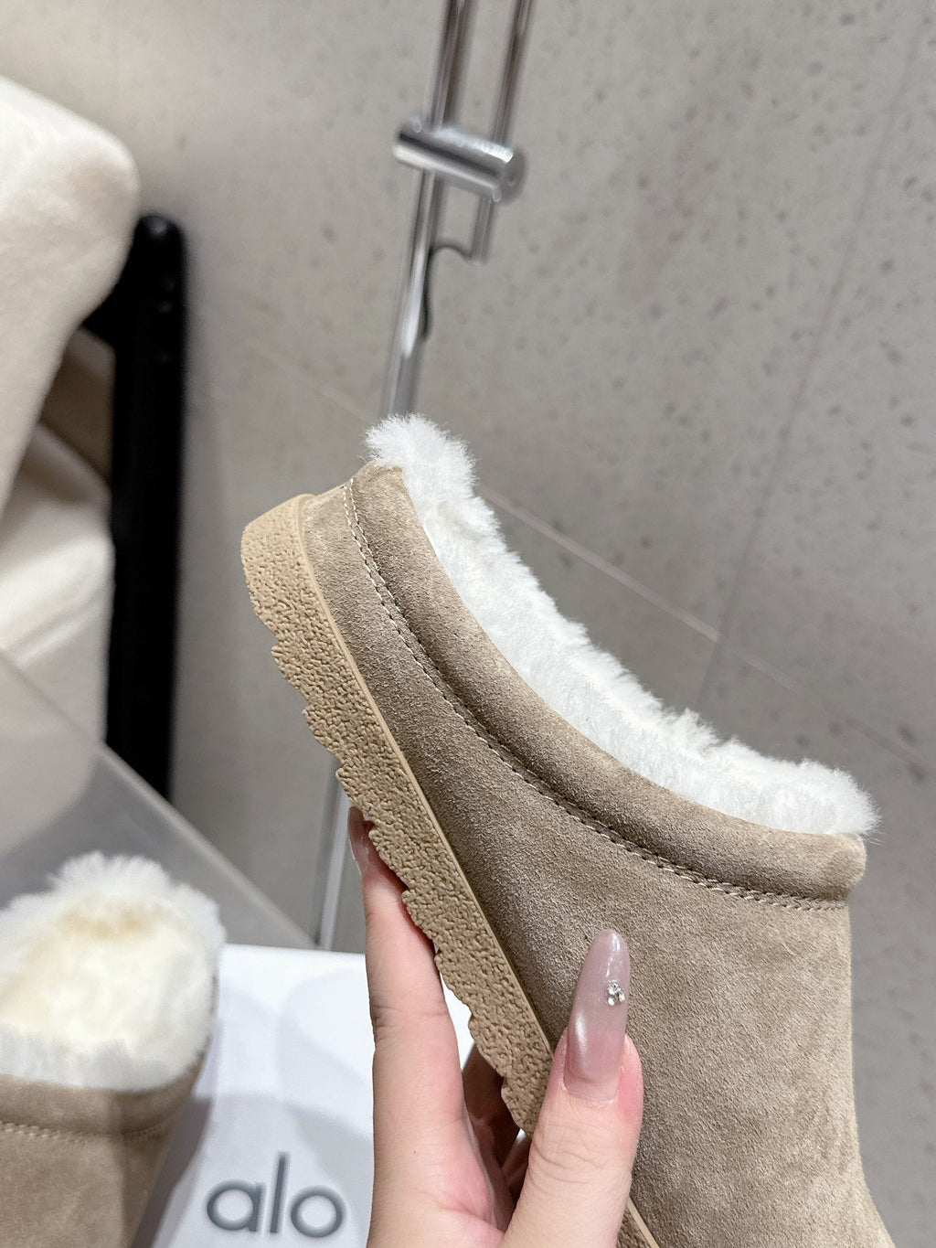 ALO 25S BIRKENSTOCK CLOGS IN GREY SUEDE AND WHITE WOOL
