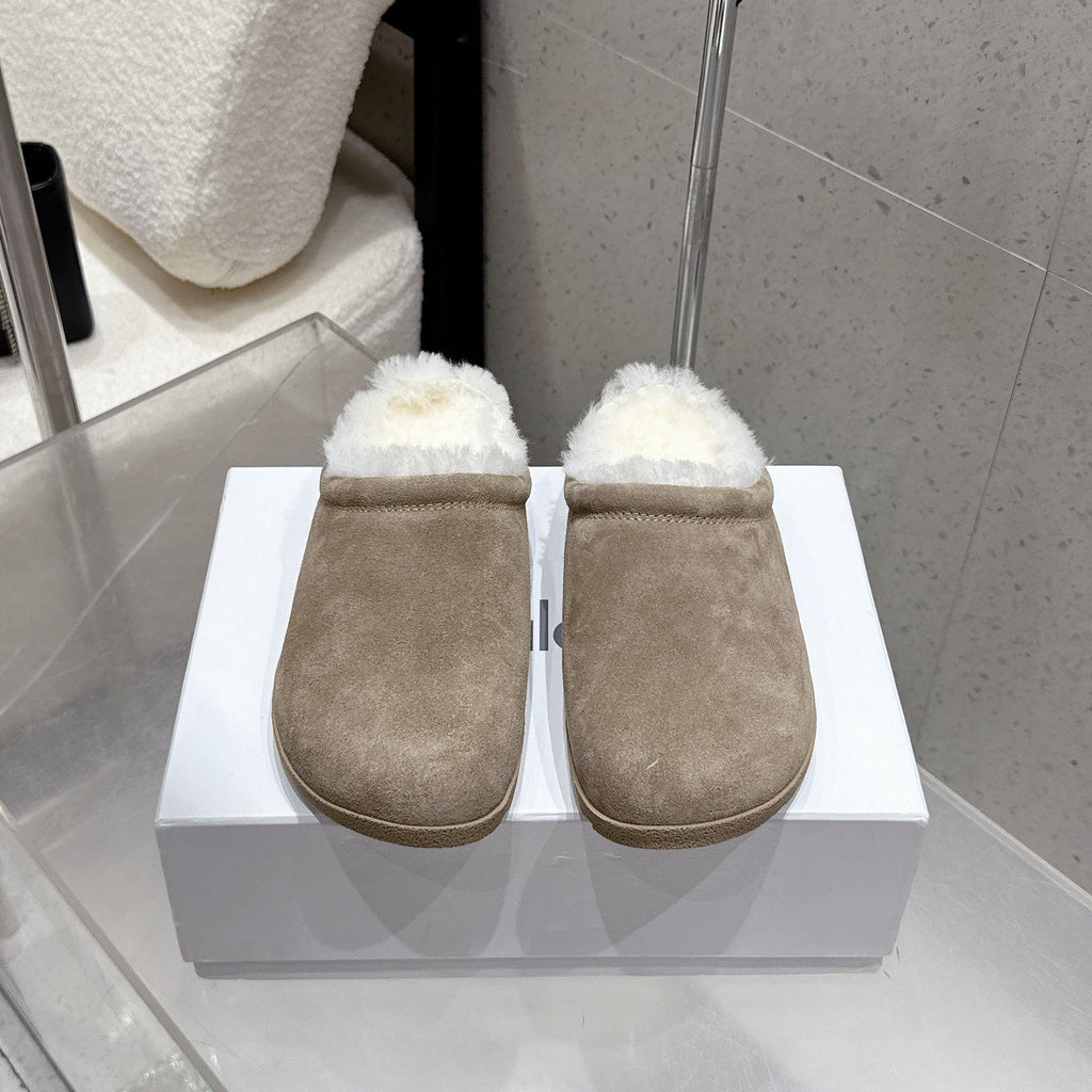 ALO 25S BIRKENSTOCK CLOGS IN GREY SUEDE AND WHITE WOOL
