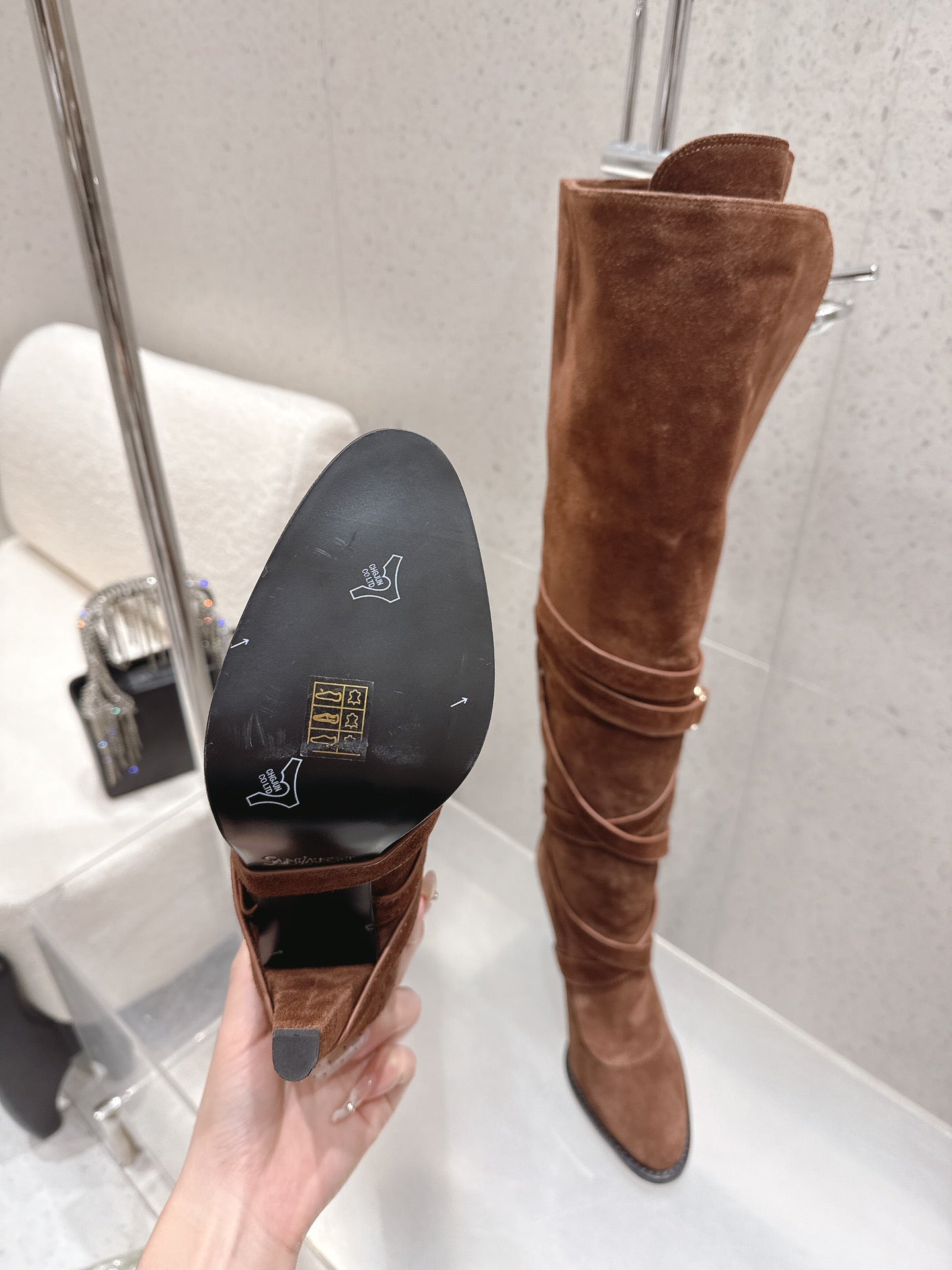 YSL 26S JANIS KNEE-HIGH BOOTS 90 MM IN BROWN SUEDE