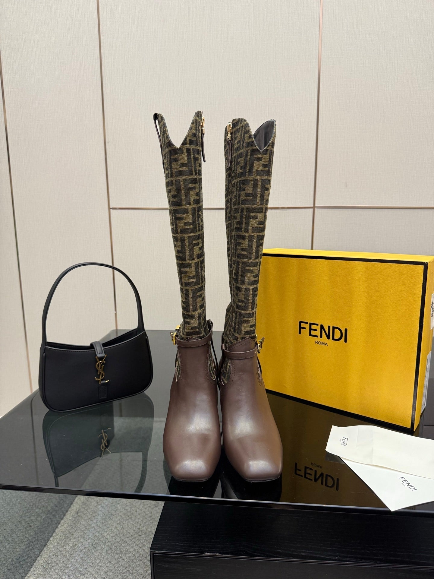 FENDI 25S KNEE-HIGH BOOTS 50 MM IN DARK BROWN CALFSKIN AND FABRIC PRINT LOGO