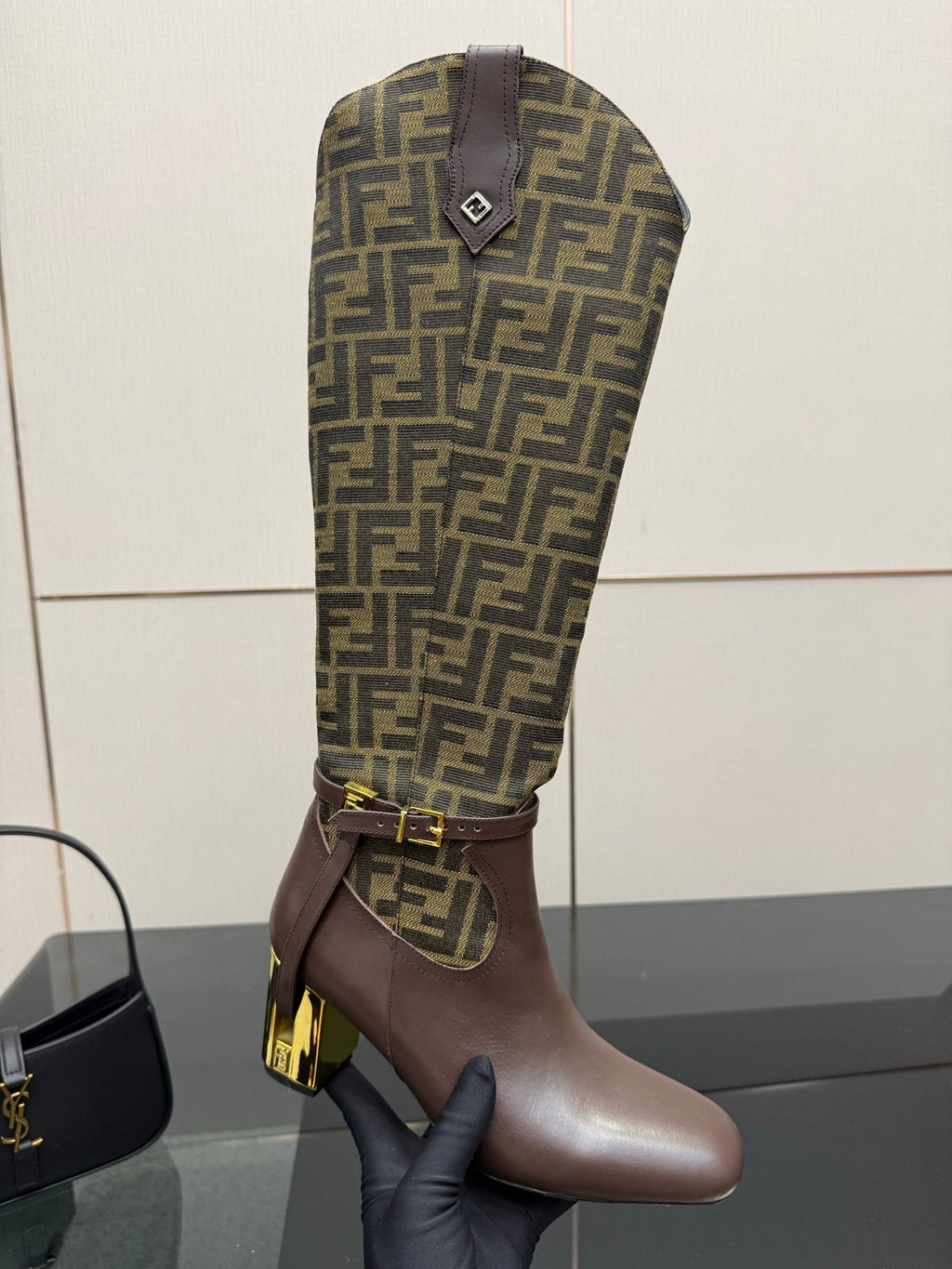 FENDI 25S KNEE-HIGH BOOTS 50 MM IN DARK BROWN CALFSKIN AND FABRIC PRINT LOGO