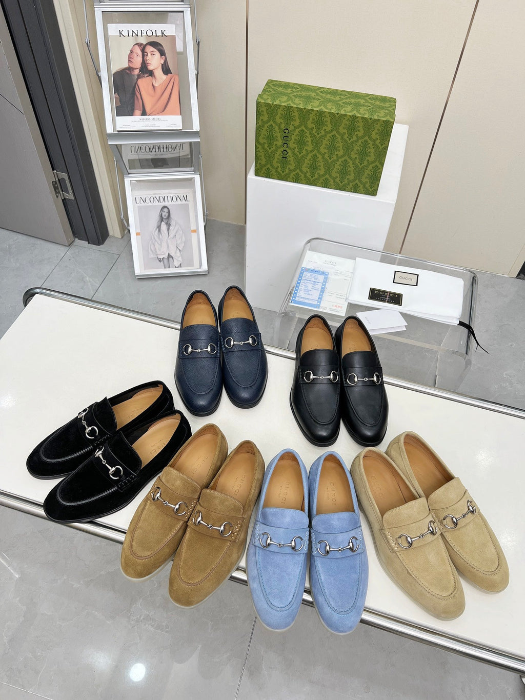 LOAFERS WITH SILVER HARDWARE IN NAVY BLUE GRAINED CALFSKIN