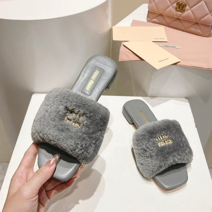 MIUMIU 26S SQUARE-TOE SANDALS IN GREY SHEARLING AND LEATHER