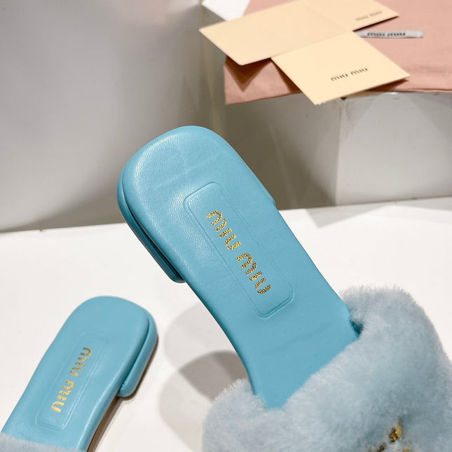 MIUMIU 26S SQUARE-TOE SANDALS IN SKY BLUE SHEARLING AND LEATHER