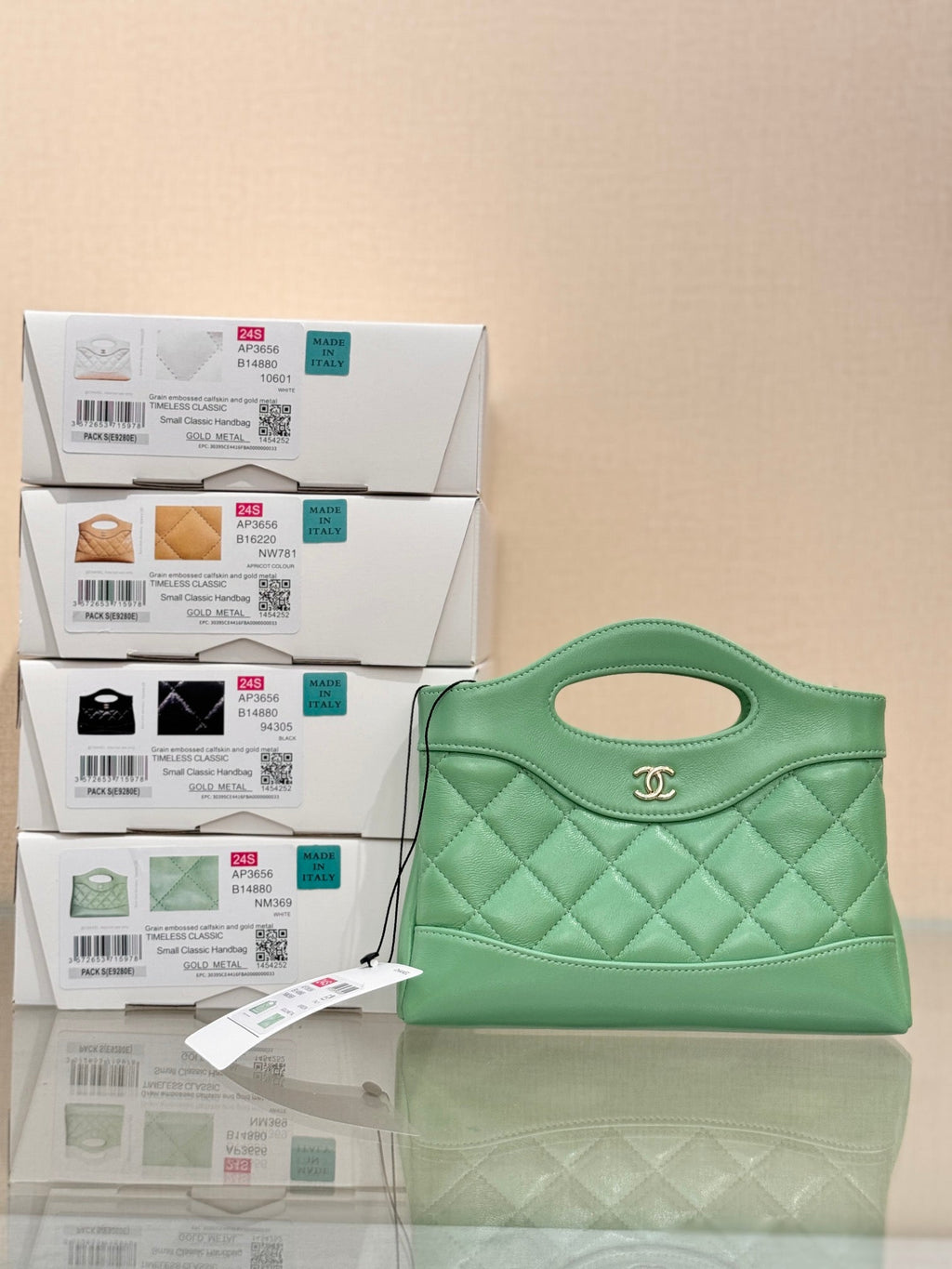 CHANEL 25S SHOPPING BAG 20 CM IN SAGE GREEN LAMBSKIN