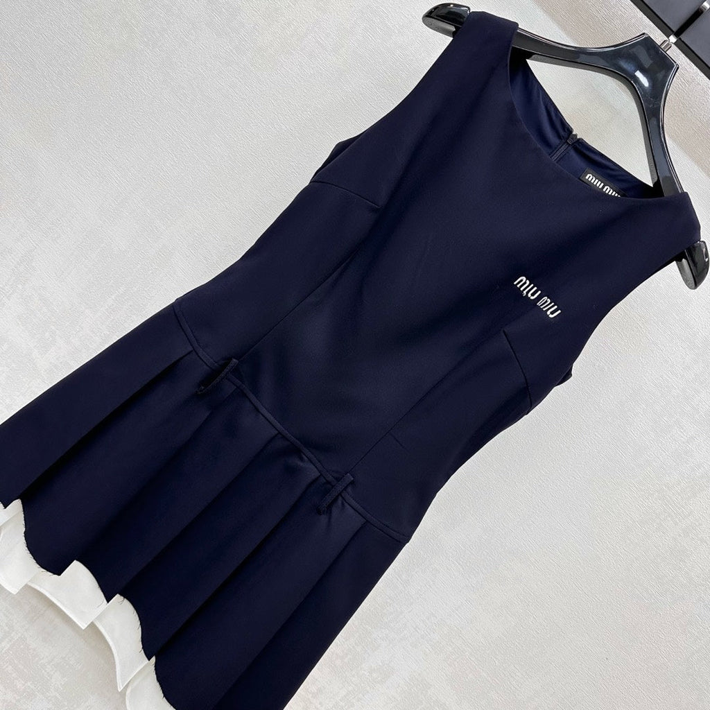 MIU 25S PLEATED VEST DRESS IN ACETATE 264603
