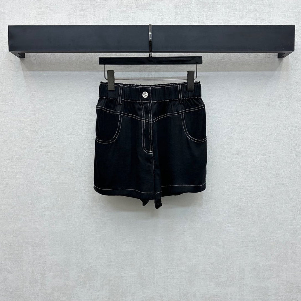 CHANEL HIGH-WAIST SHORTS 274756