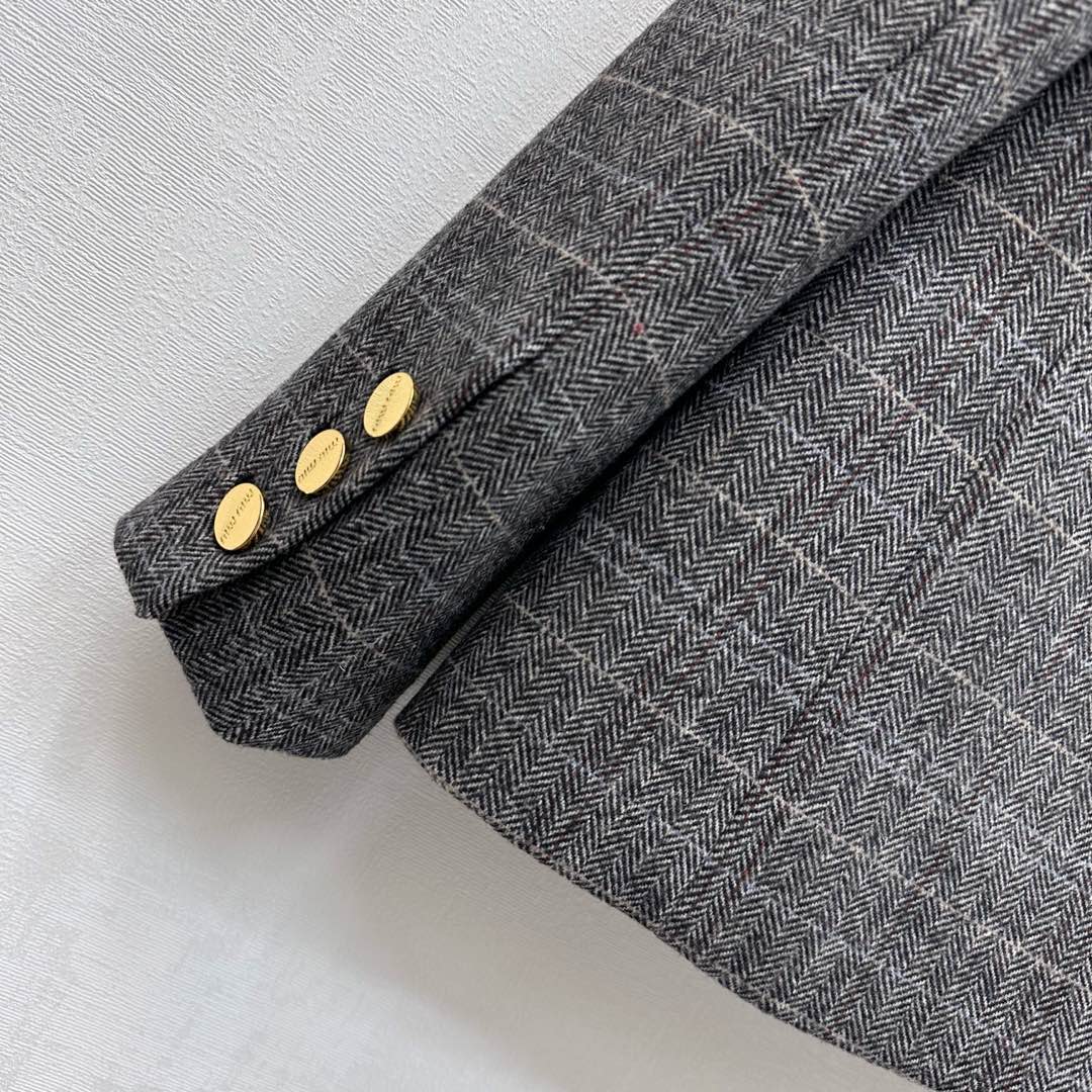 MIUMIU BLAZER STYLE 439