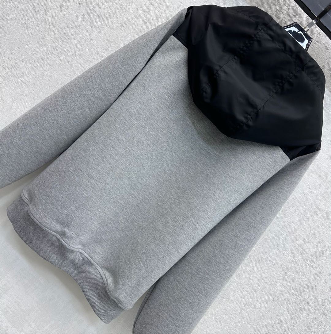 PRADA 26S HOODIE 807