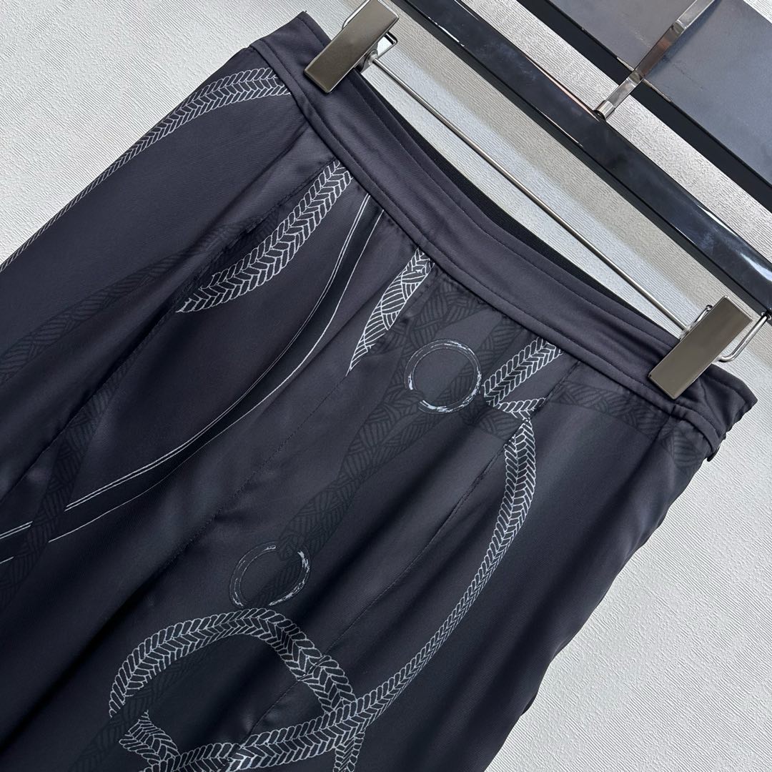 HERMES 26S SILK STRAIGHT LEG PANTS 581