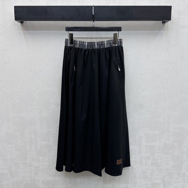 MIUMIU 26S BLAZER AND SKIRT SET 985