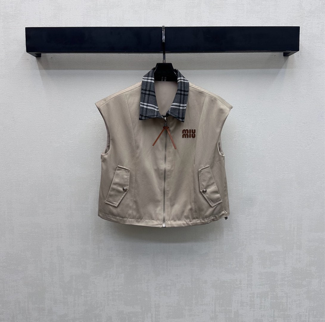 MIUMIU 26S BLAZER AND SKIRT SET 984