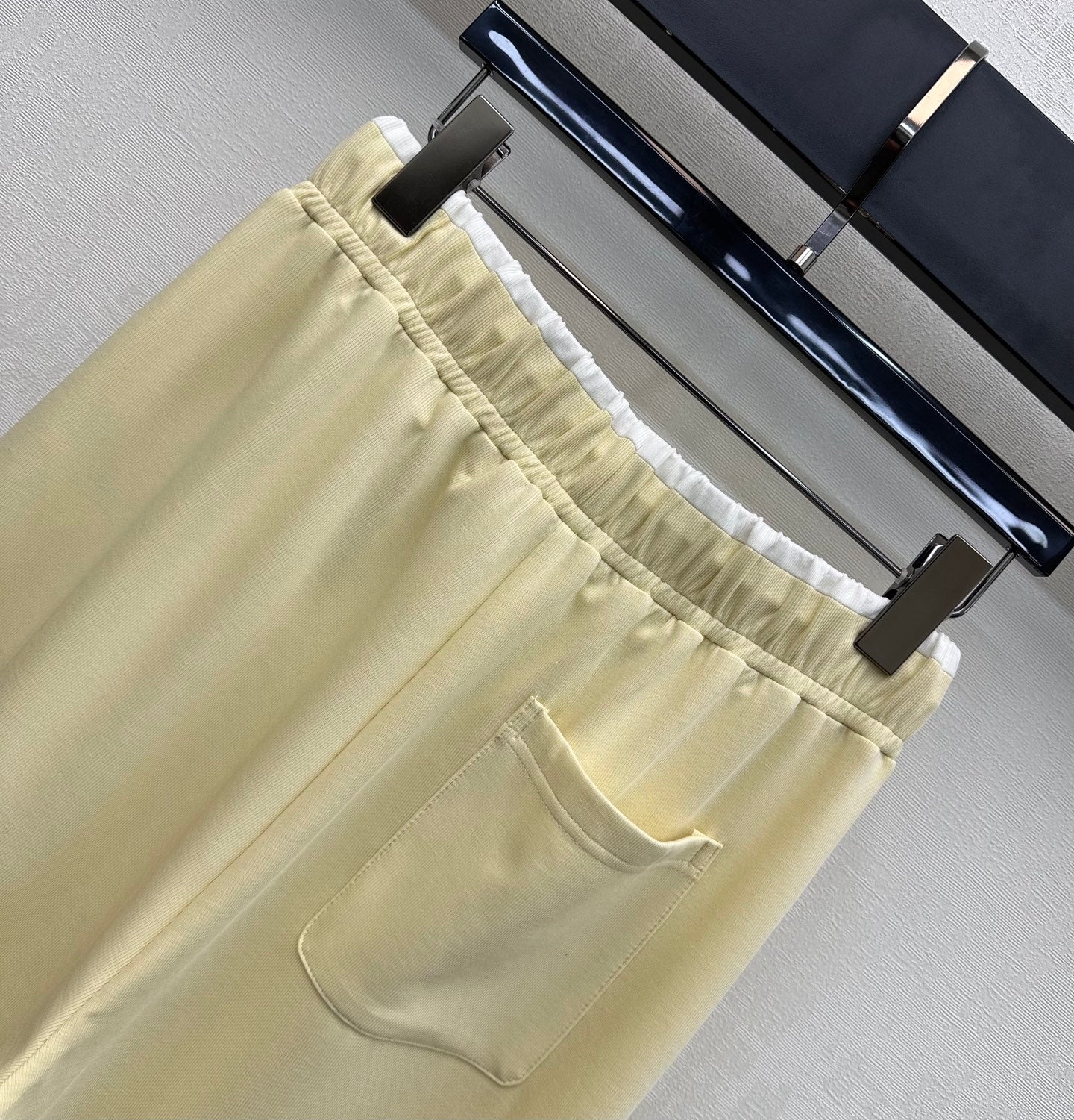 CELINE 26S STRAIGHT LEG PANTS 148