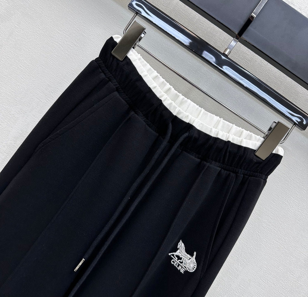 CELINE 26S STRAIGHT LEG PANTS 149