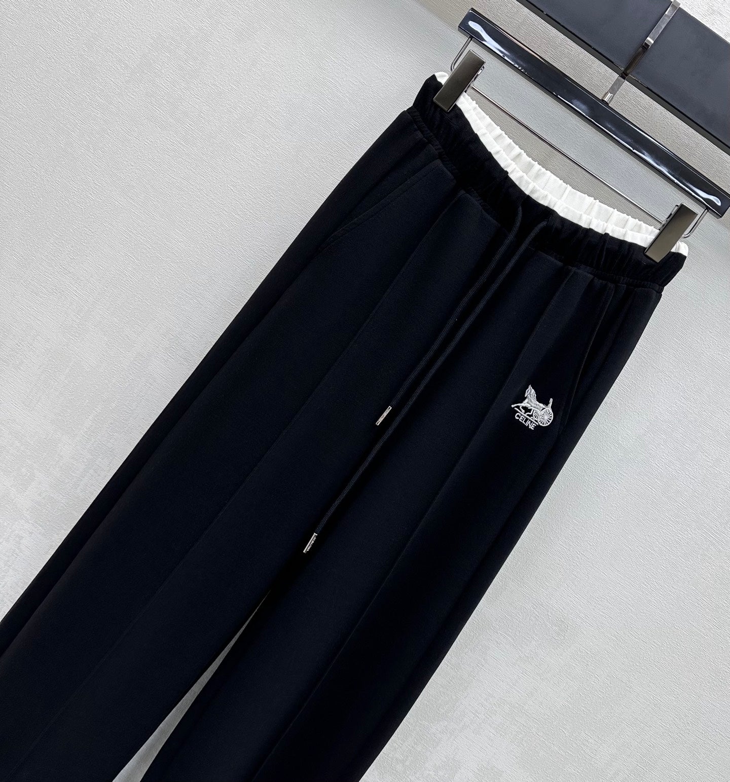 CELINE 26S STRAIGHT LEG PANTS 149