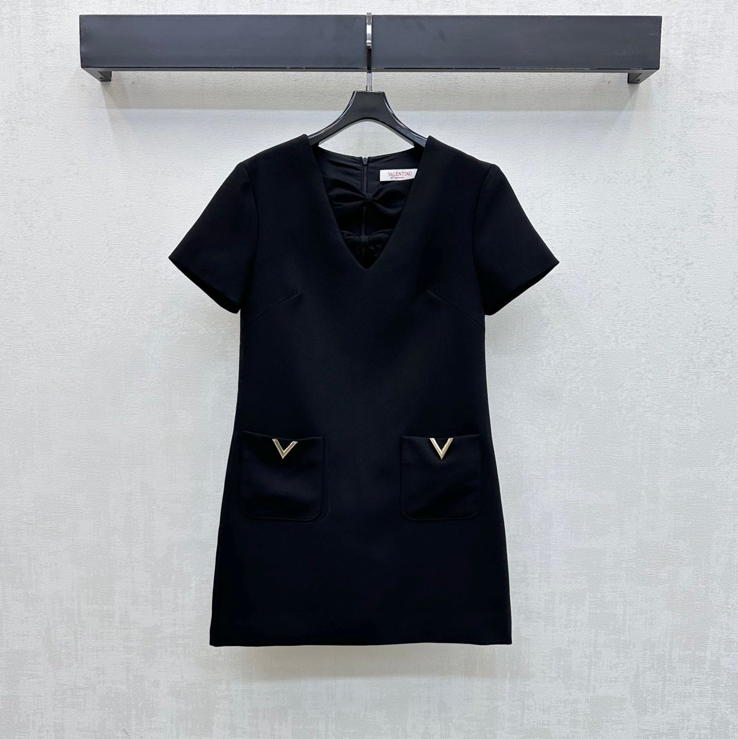 VALENTINO 26S V-NECK DRESS 155
