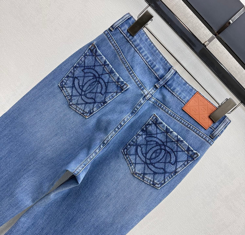 CHANEL 26S JEANS STYLE 1065