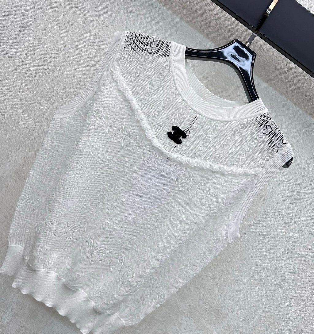 CHANEL 26S SLEEVELESS SWEATER STYLE 1063