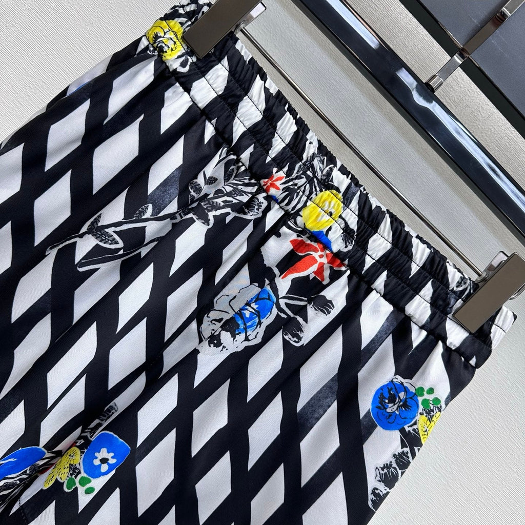 CHANEL 26S PATTERNED SHORTS STYLE 1171