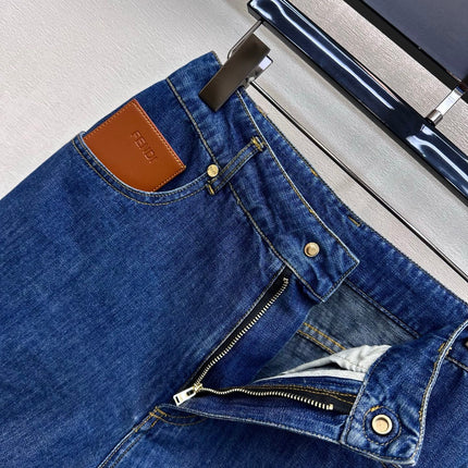FENDI 26S SHORTS 302