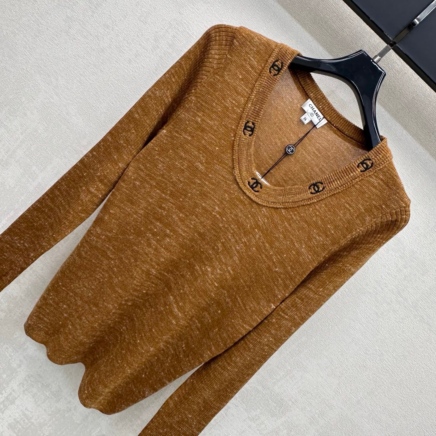 CHANEL 26S LONG-SLEEVE KNIT TOP 1382