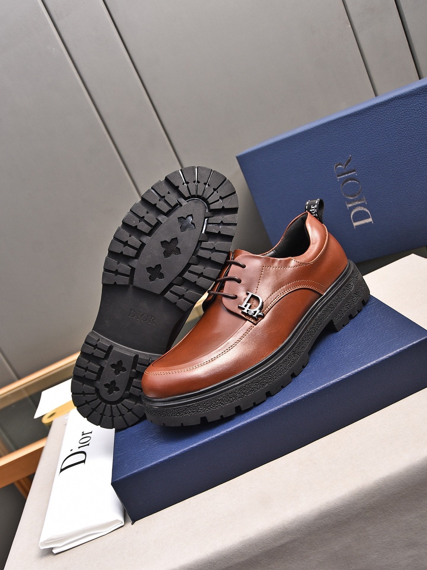 CD EXPLORER LACE-UP LOAFER BRICK CALFSKIN