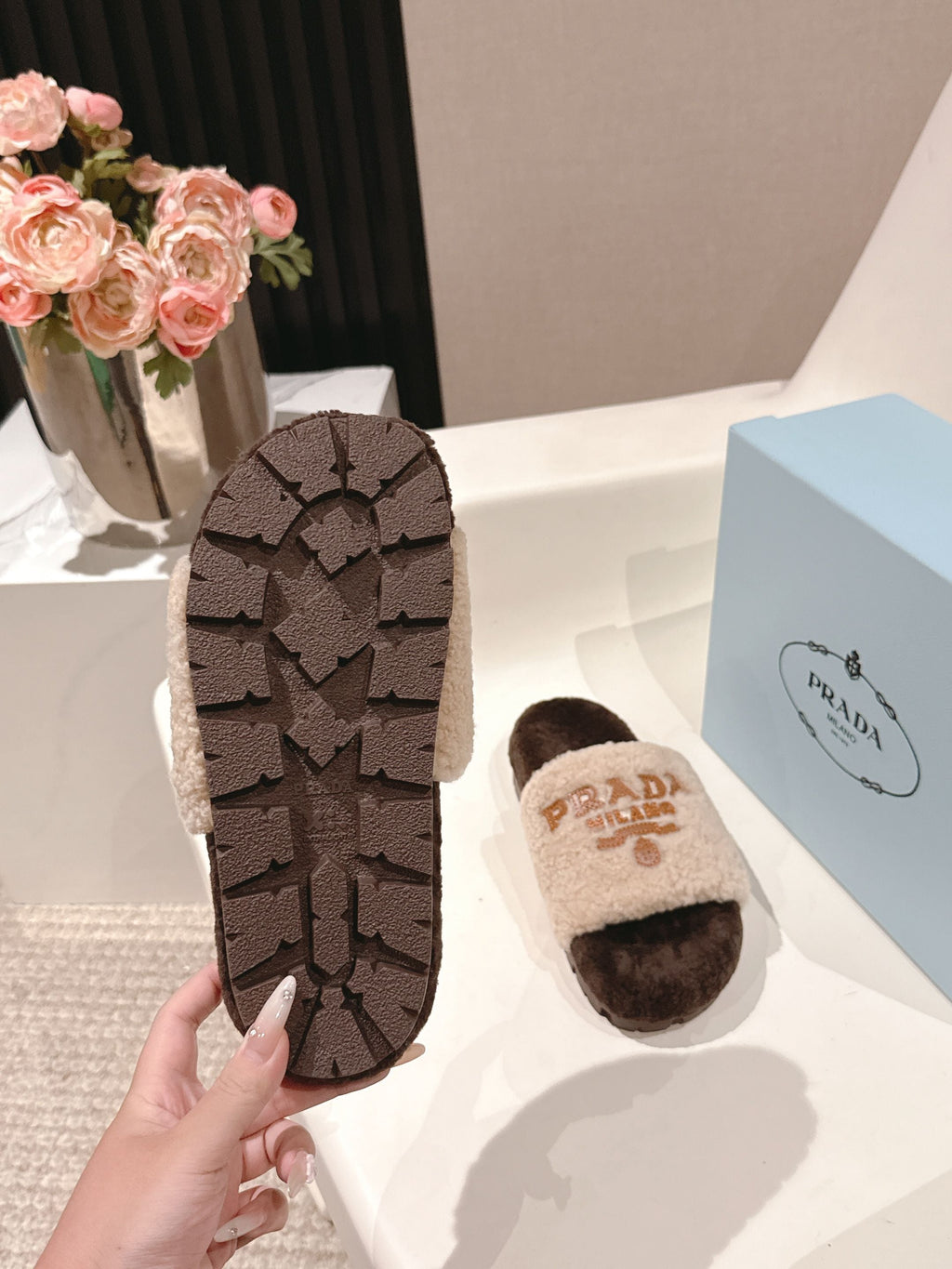 PRADA 25S FLAT MULES IN CREAM AND DARK BROWN RABBIT FUR