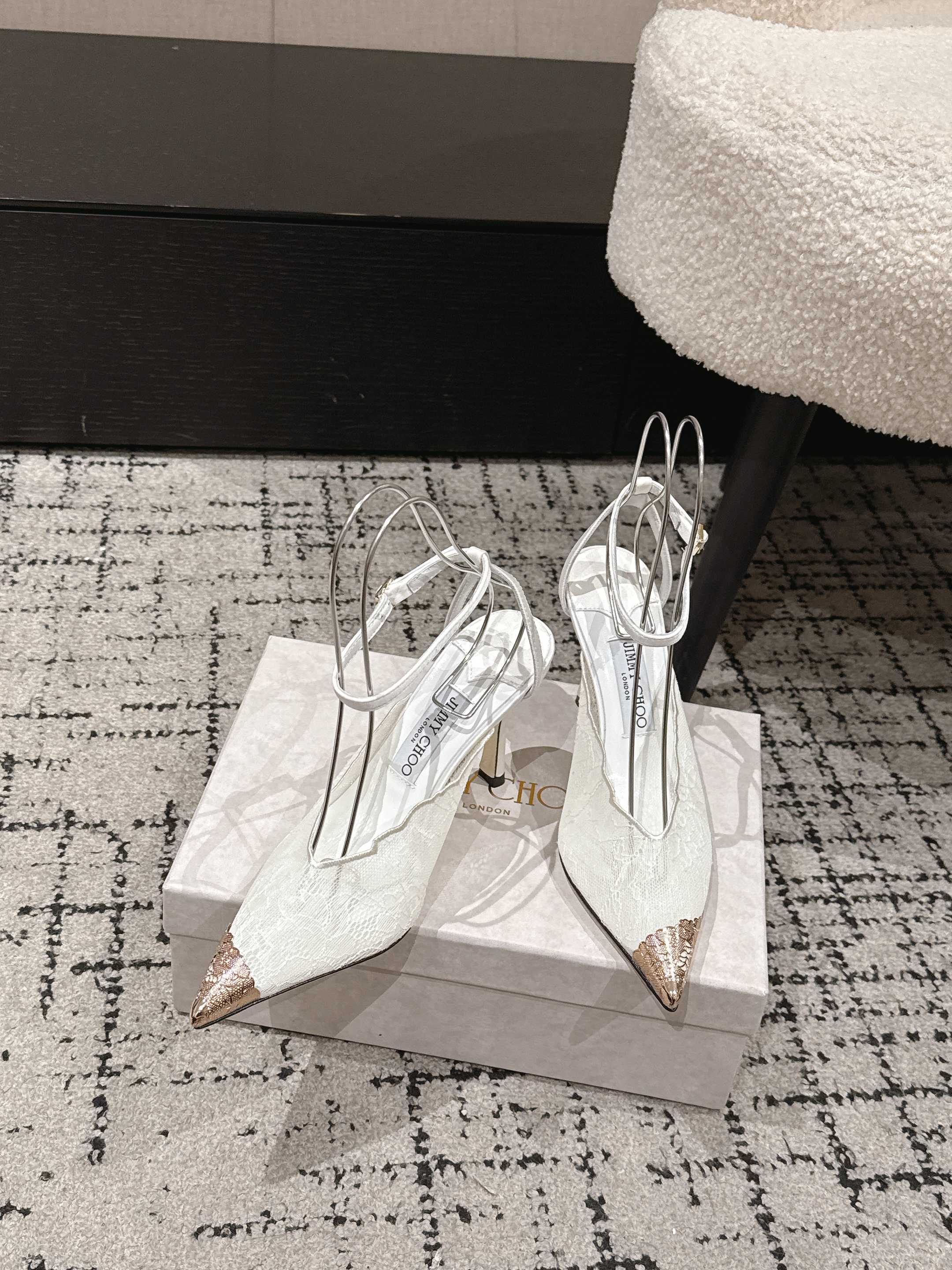 JIMMY CHOO 26S SLINGBACK HEELS 95 MM IN WHITE LACE