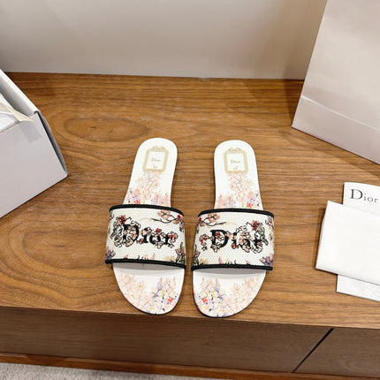 DIOR 26S FLAT SLIDE SANDALS IN MULTICOLOR EMBROIDERED CANVAS 001