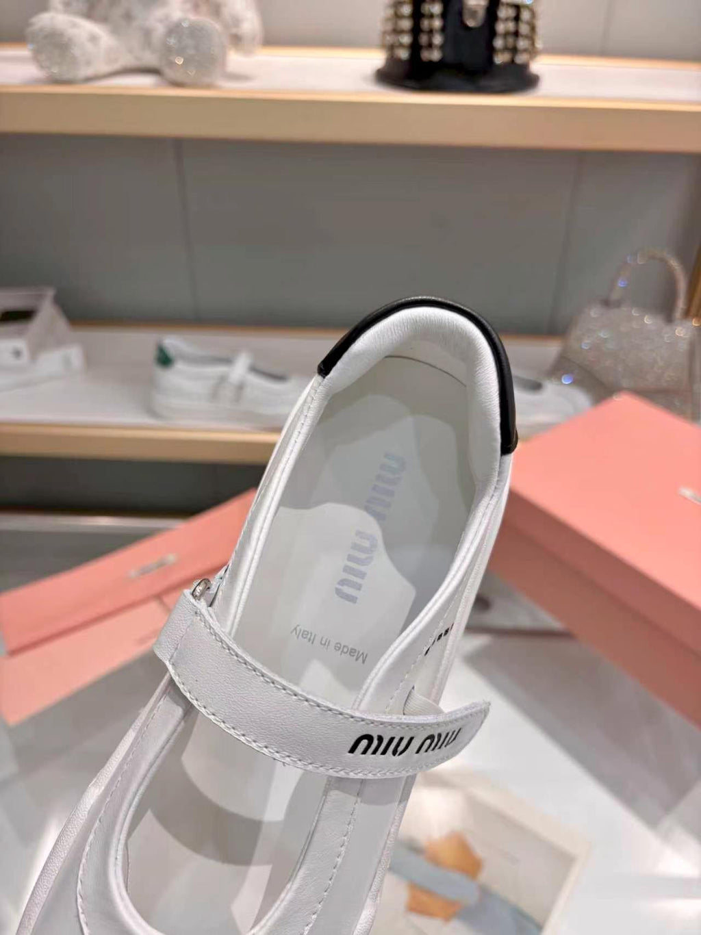 MIUMIU 26S MARY JANE BALLERINAS IN WHITE AND BLACK CALFSKIN