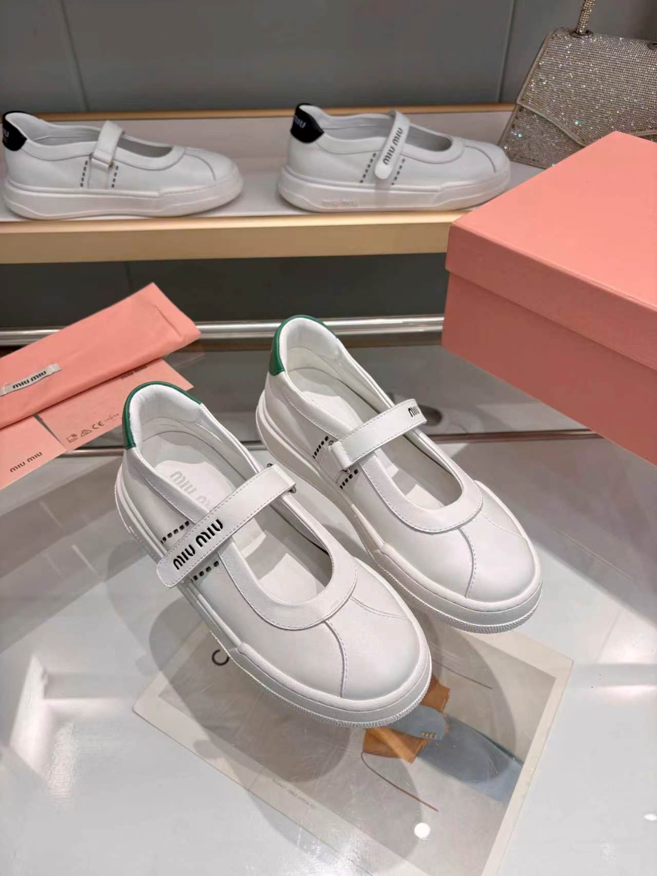 MIUMIU 26S MARY JANE BALLERINAS IN WHITE AND GREEN CALFSKIN