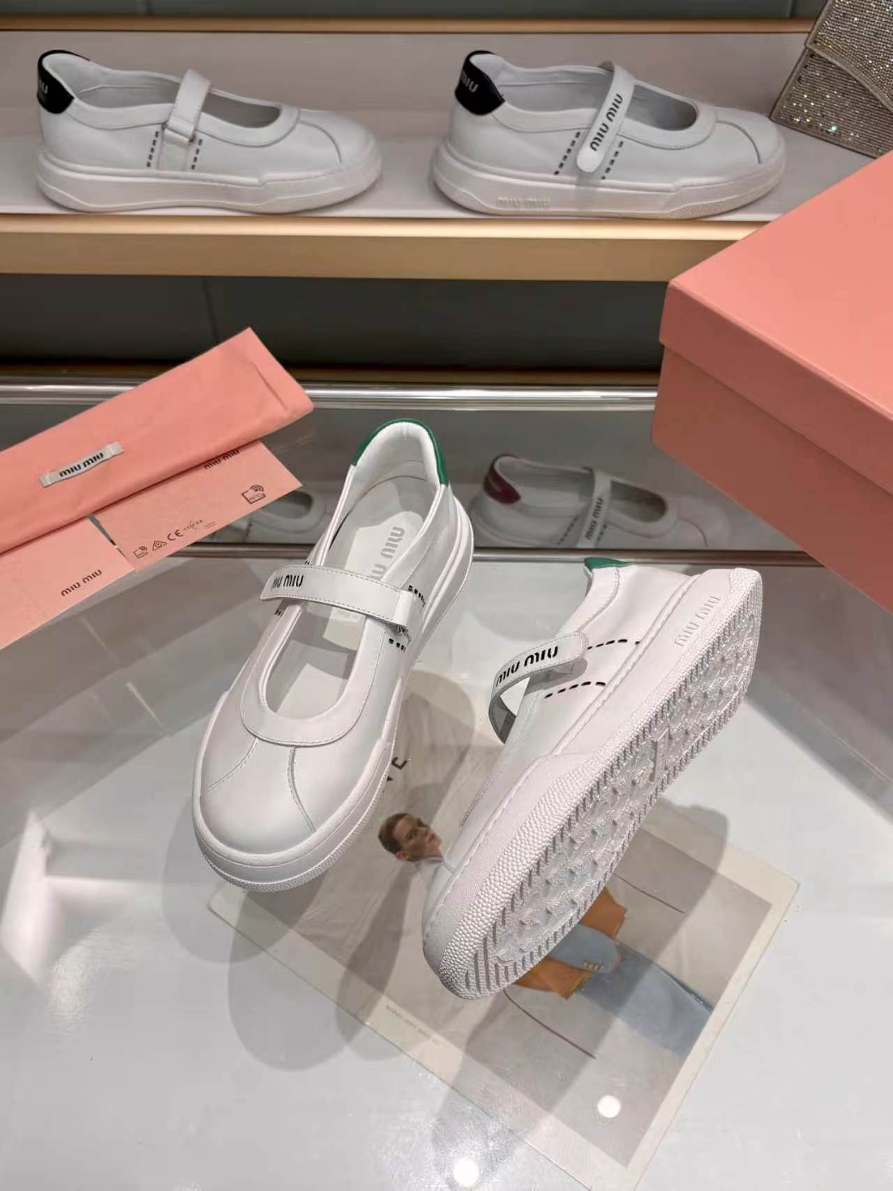 MIUMIU 26S MARY JANE BALLERINAS IN WHITE AND GREEN CALFSKIN