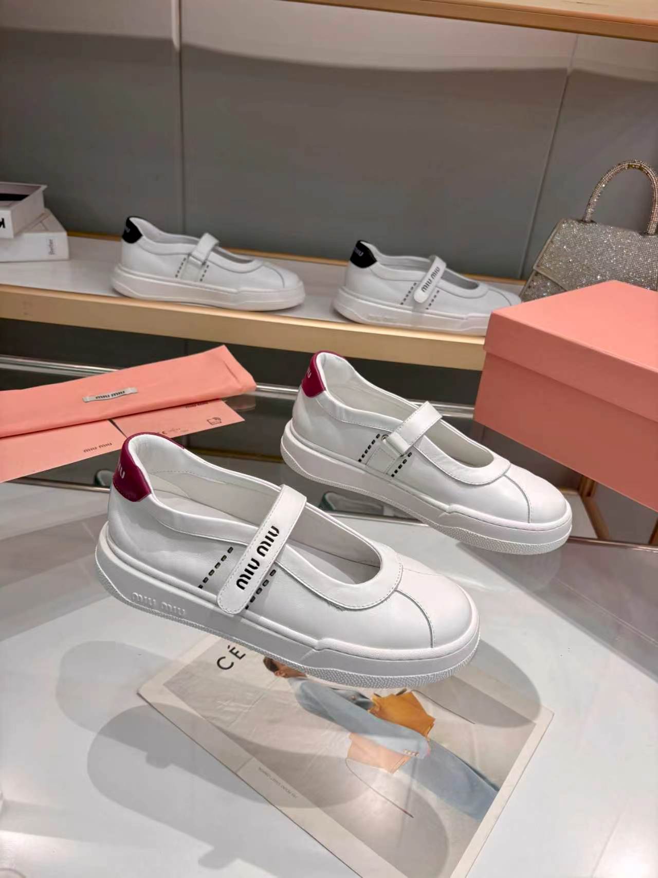 MIUMIU 26S MARY JANE BALLERINAS IN WHITE AND BURGUNDY RED CALFSKIN