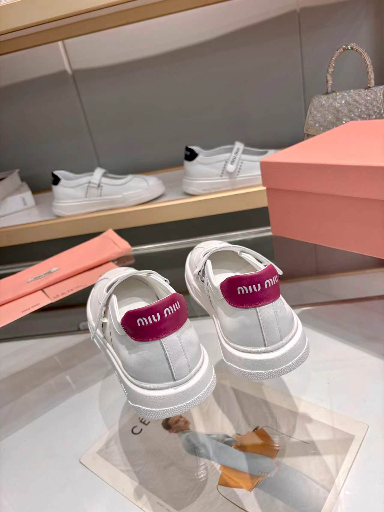MIUMIU 26S MARY JANE BALLERINAS IN WHITE AND BURGUNDY RED CALFSKIN