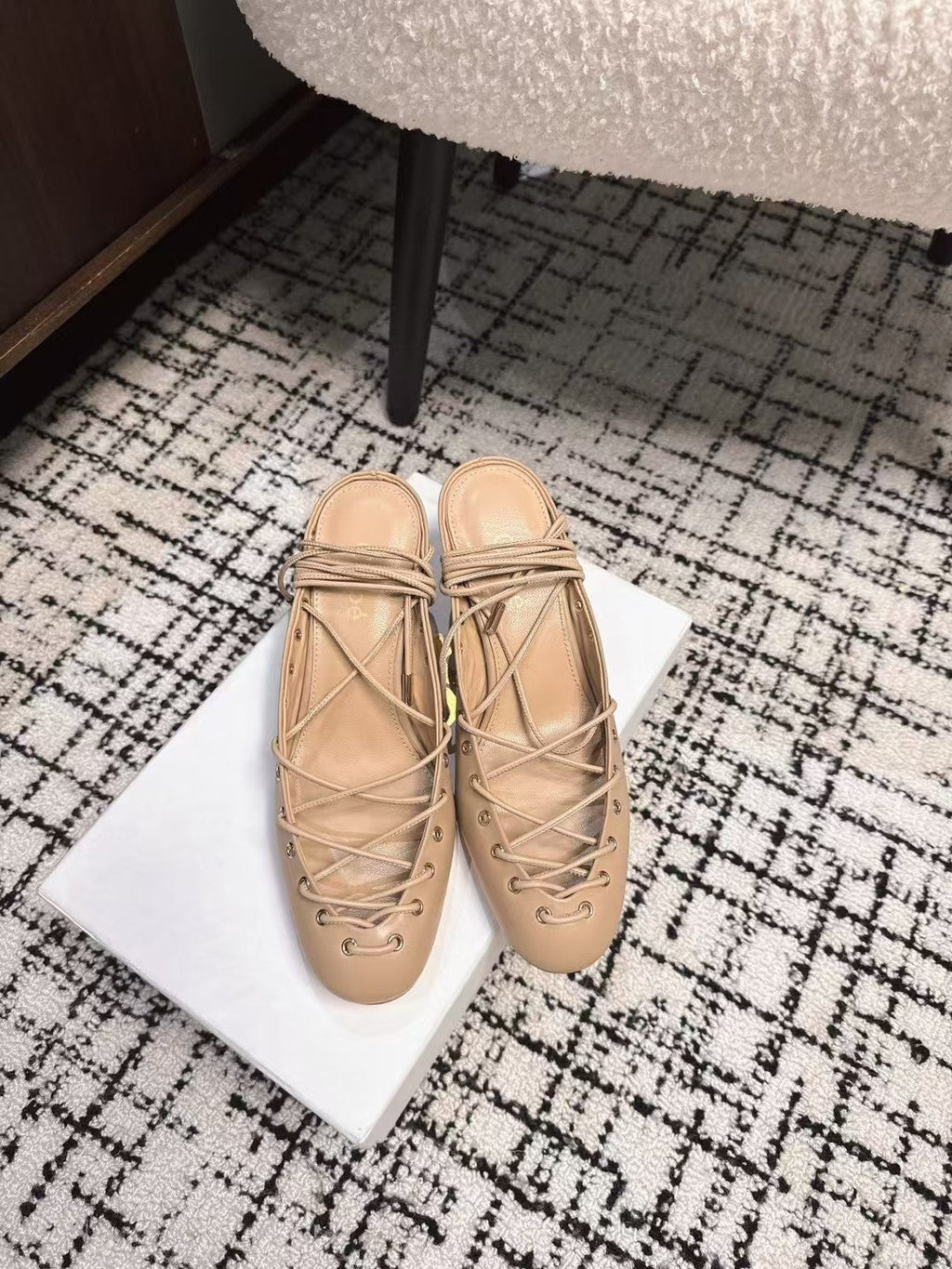 CHLOÉ 26S LACE-UP HEELS 60 MM IN NUDE BEIGE CALFSKIN