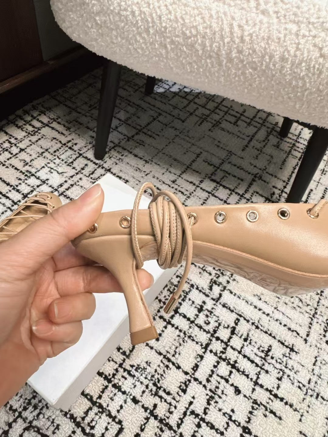 CHLOÉ 26S LACE-UP HEELS 60 MM IN NUDE BEIGE CALFSKIN