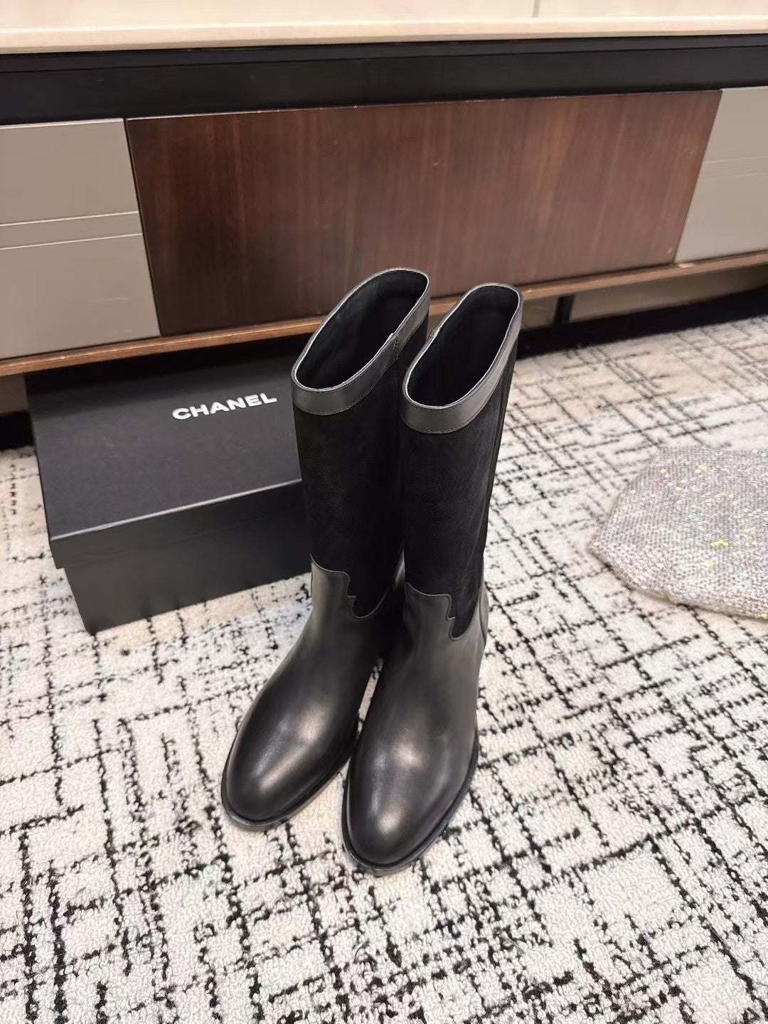 CC BOOTS IN BLACK SUEDE AND CALFSKIN 393518