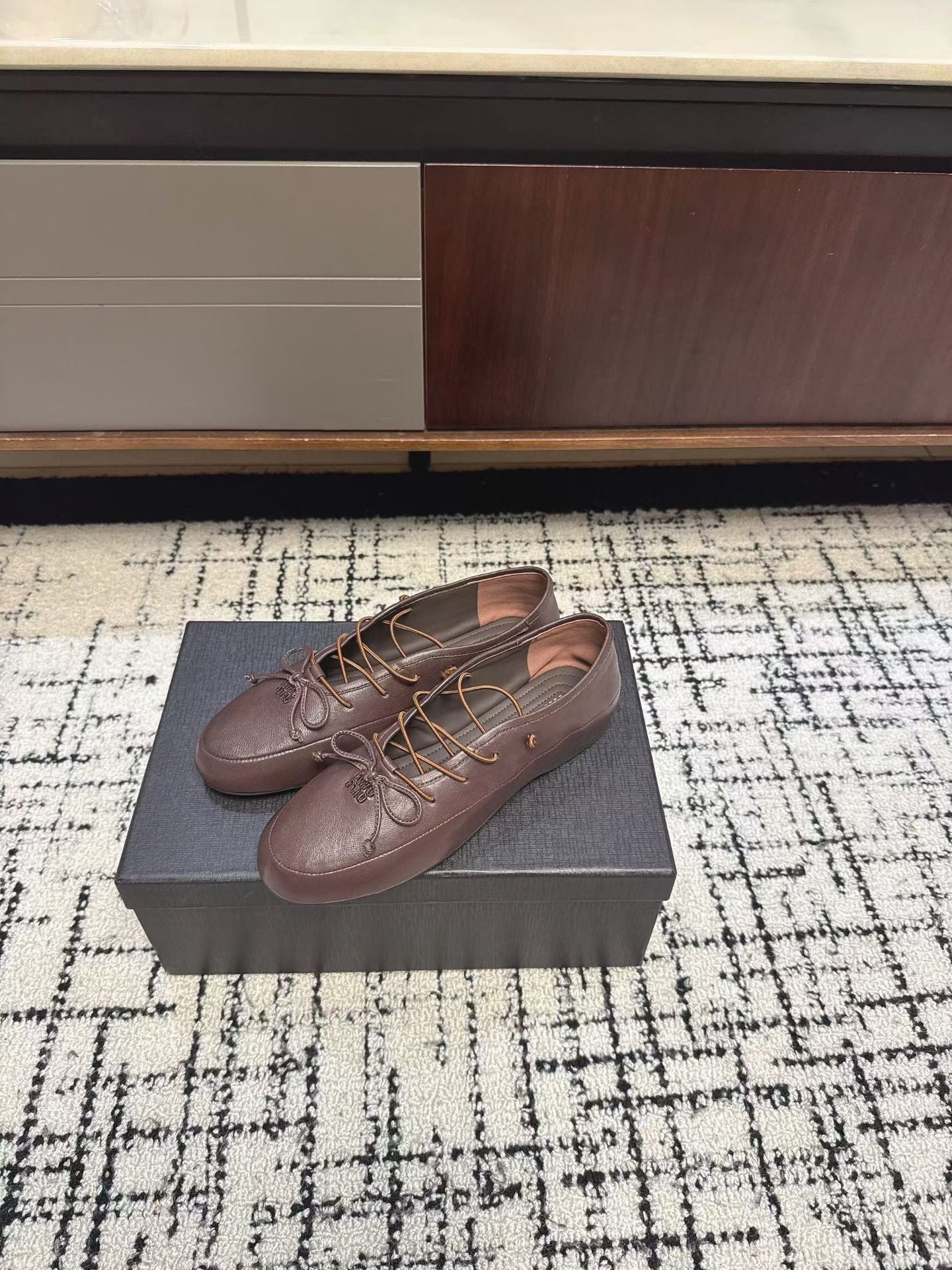 MIUMIU 26S LACE UP BOW LOAFERS IN DARK BROWN CALFSKIN