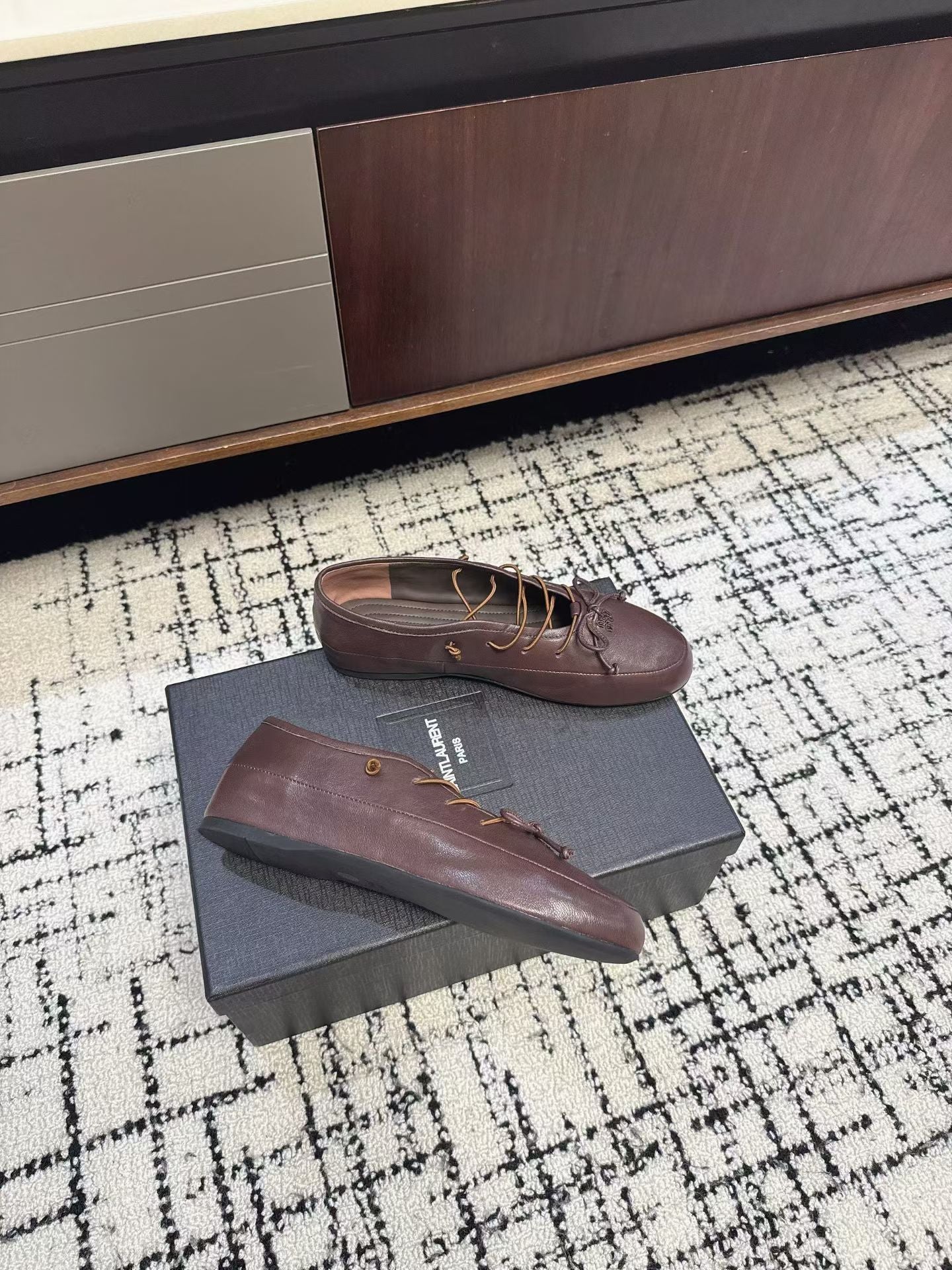 MIUMIU 26S LACE UP BOW LOAFERS IN DARK BROWN CALFSKIN