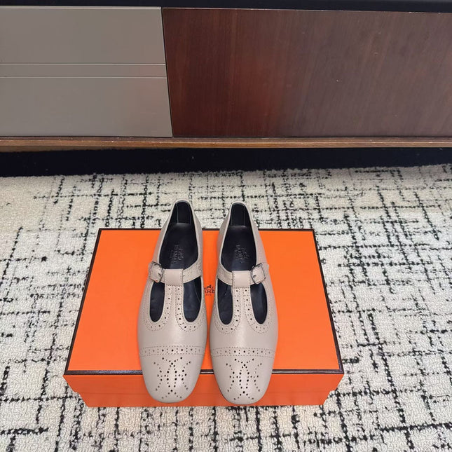 HM 26S PERFORATED BALLET FLATS IN BEIGE CALFSKIN
