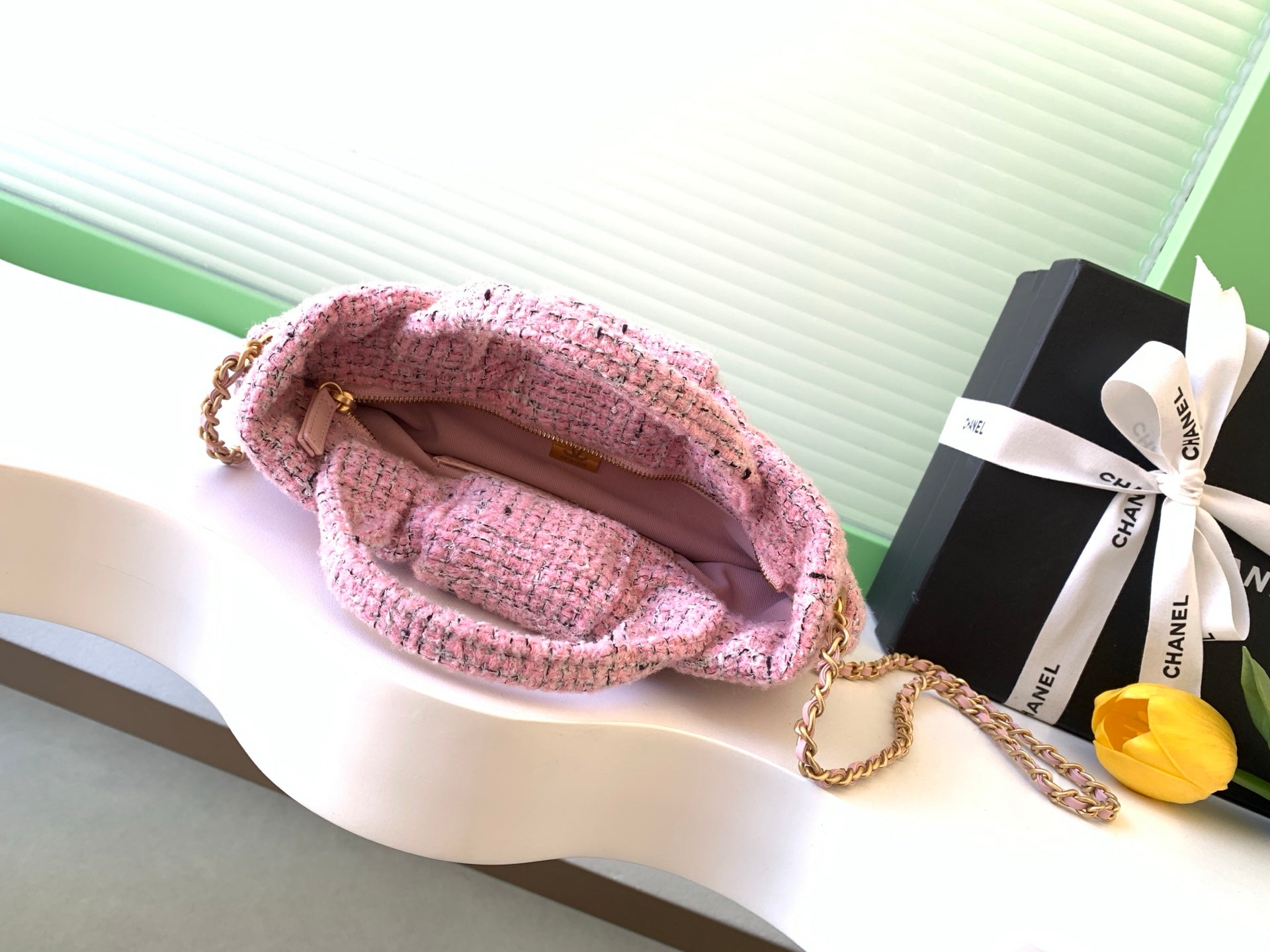 CHANEL 25S BOW BAG 26 IN PINK TWEED WITH GOLD HARDWARE