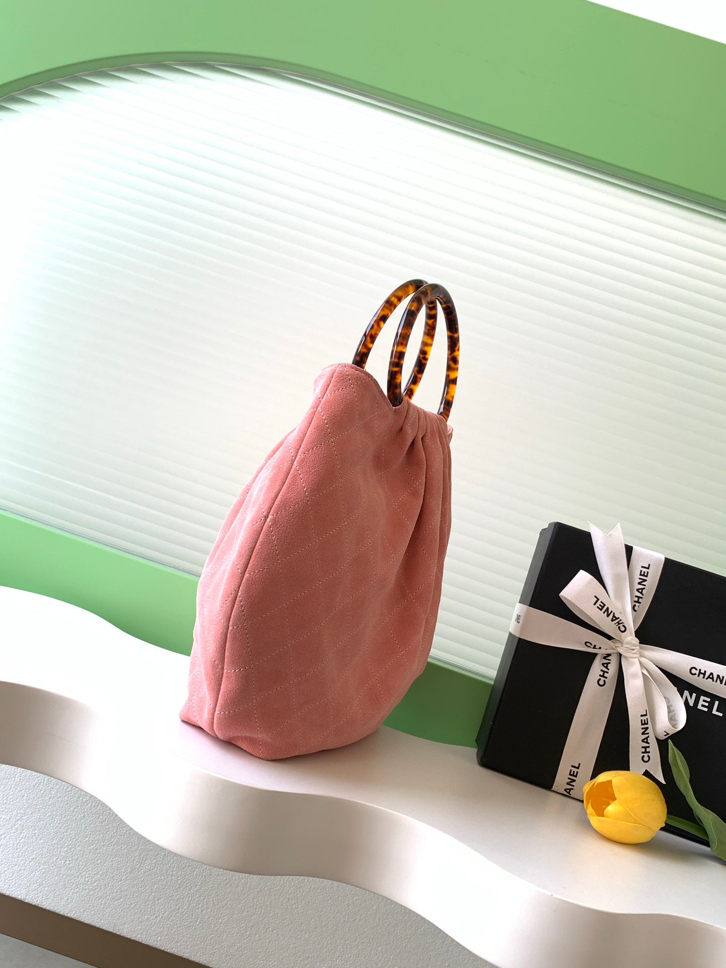 CHANEL 26S HAND BAG LARGE 32 IN PINK SUEDE GOLD HARDWARE
